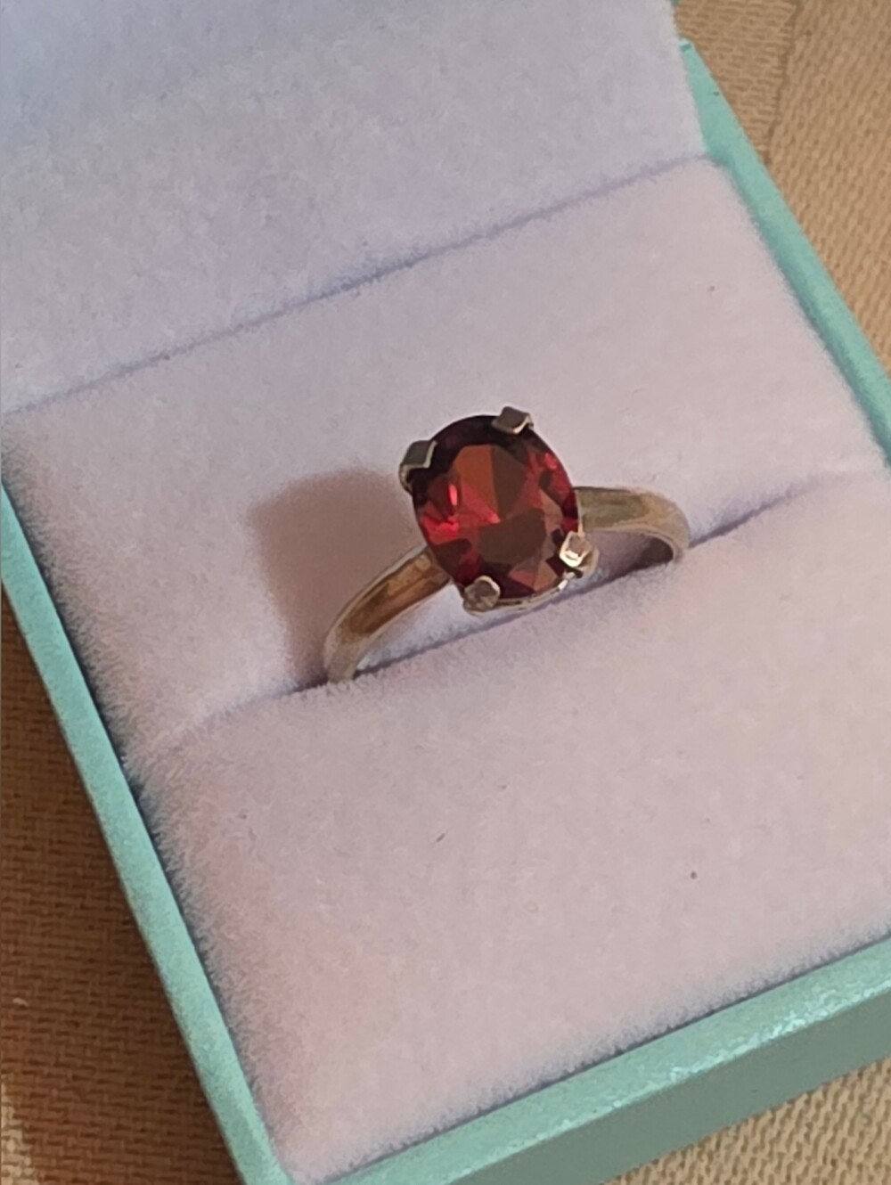 Vintage 2 Ct Genuine Garnet solitaire ring 925 Sterling silver setting Size 6